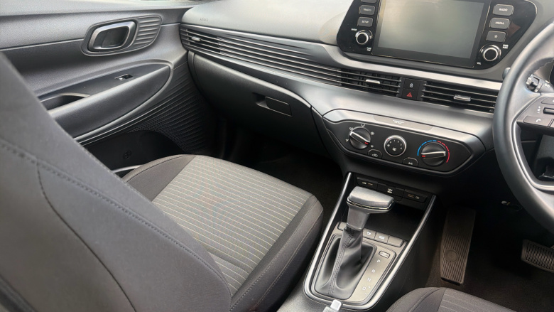 Hyundai i20 1.0T GDi 48V MHD SE Connect 5dr DCT Petrol Hatchback